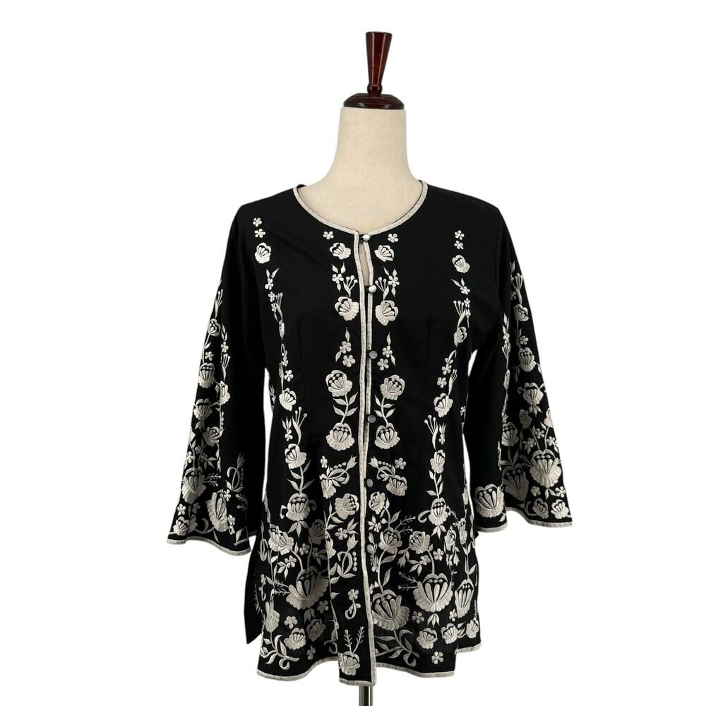Vtg Flair Whimsy Goth Boho Witchcore Embroidered 3/4 Sleeve‎ Cotton Top M Black